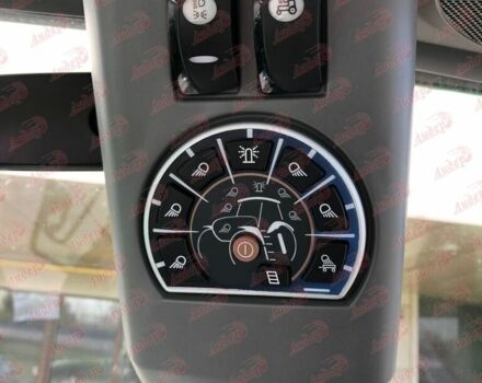 Зелений Дойц-Фахр Інша, об'ємом двигуна 0 л та пробігом 0 тис. км за 198971 $, фото 16 на Automoto.ua