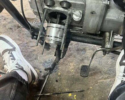 Днепр (КМЗ) Днепр-11 1988 в Хмельницком на Automoto.ua Черный Днепр (КМЗ) Днепр-11, объемом двигателя 0.65 л и пробегом 43 тыс. км за 1100 $, фото 2 на Automoto.ua