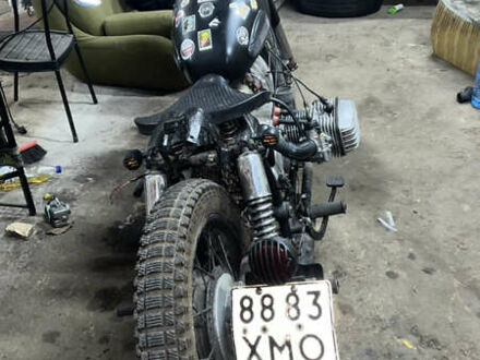 Дніпро (КМЗ) Днєпр-11 1988 у Хмельницькому на Automoto.ua Чорний Дніпро (КМЗ) Днєпр-11, об'ємом двигуна 0.65 л та пробігом 43 тис. км за 1100 $, фото 1 на Automoto.ua