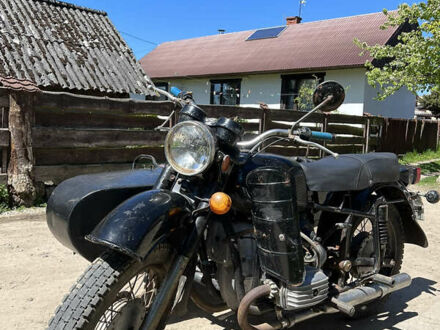 Днепр (КМЗ) Днепр-11 1989 в Яворове на Automoto.ua Черный Днепр (КМЗ) Днепр-11, объемом двигателя 6.5 л и пробегом 13 тыс. км за 700 $, фото 1 на Automoto.ua