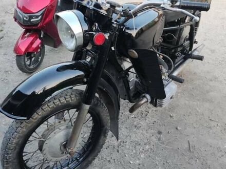 Дніпро (КМЗ) Днєпр-11 1986 у Дубно на Automoto.ua Дніпро (КМЗ) Днєпр-11, об'ємом двигуна 0 л та пробігом 8 тис. км за 386 $, фото 1 на Automoto.ua