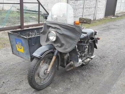 Днепр (КМЗ) Днепр-12 1984 в Киеве на Automoto.ua Черный Днепр (КМЗ) Днепр-12, объемом двигателя 0 л и пробегом 394 тыс. км за 1500 $, фото 1 на Automoto.ua