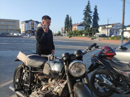Днепр Другая 1981 в Дубно на Automoto.ua Днепр Другая, объемом двигателя 0.65 л и пробегом 0 тыс. км за 18000 $, фото 1 на Automoto.ua