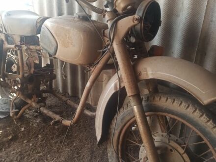 Днепр Другая 1981 в Томаковка на Automoto.ua Днепр Другая, объемом двигателя 0.65 л и пробегом 0 тыс. км за 85 $, фото 1 на Automoto.ua