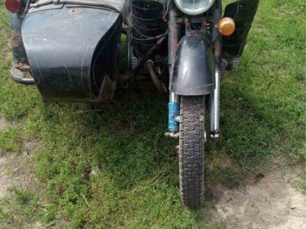 Днепр Другая 1984 в Шостке на Automoto.ua Днепр Другая, объемом двигателя 0.65 л и пробегом 0 тыс. км за 9999 $, фото 1 на Automoto.ua