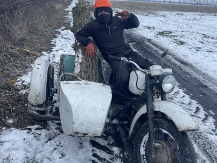 Днепр Другая 1987 в Купянске на Automoto.ua Днепр Другая, объемом двигателя 0.6 л и пробегом 0 тыс. км за 387 $, фото 1 на Automoto.ua