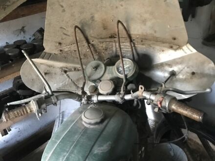 Днепр Другая 1990 в Кельменцах на Automoto.ua Днепр Другая, объемом двигателя 0 л и пробегом 0 тыс. км за 10000 $, фото 1 на Automoto.ua