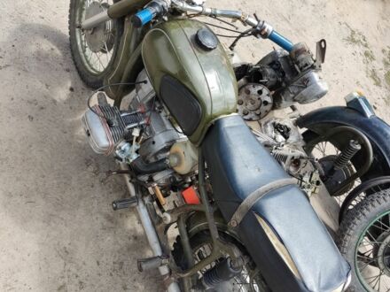 Днепр Другая 1993 в Сарнах на Automoto.ua Днепр Другая, объемом двигателя 0.65 л и пробегом 0 тыс. км за 435 $, фото 1 на Automoto.ua