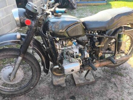 Днепр Другая 1993 в Лубнах на Automoto.ua Днепр Другая, объемом двигателя 0.65 л и пробегом 0 тыс. км за 170 $, фото 1 на Automoto.ua