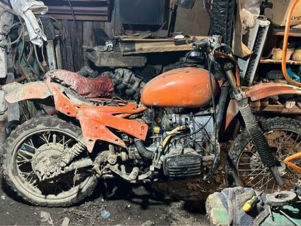 Днепр Другая 1995 в Ужгороде на Automoto.ua Днепр Другая, объемом двигателя 0 л и пробегом 0 тыс. км за 218 $, фото 1 на Automoto.ua