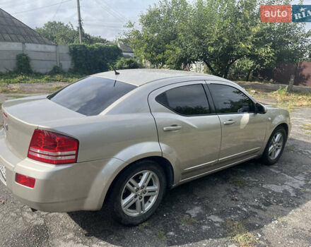 Бежевий Додж Avenger, об'ємом двигуна 2 л та пробігом 203 тис. км за 4500 $, фото 24 на Automoto.ua