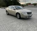 Бежевий Додж Avenger, об'ємом двигуна 2 л та пробігом 203 тис. км за 5500 $, фото 2 на Automoto.ua