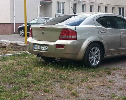 Бежевый Додж Авенджер, объемом двигателя 2 л и пробегом 280 тыс. км за 4990 $, фото 7 на Automoto.ua