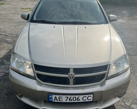 Бежевий Додж Avenger, об'ємом двигуна 2 л та пробігом 203 тис. км за 4500 $, фото 26 на Automoto.ua