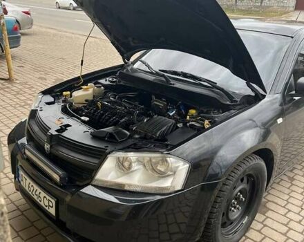 Черный Додж Авенджер, объемом двигателя 2 л и пробегом 279 тыс. км за 4900 $, фото 6 на Automoto.ua