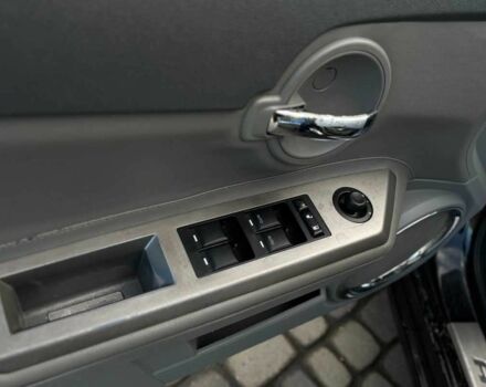 Чорний Додж Avenger, об'ємом двигуна 2.4 л та пробігом 266 тис. км за 5300 $, фото 15 на Automoto.ua