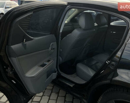 Черный Додж Авенджер, объемом двигателя 2.36 л и пробегом 266 тыс. км за 5300 $, фото 19 на Automoto.ua