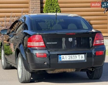 Чорний Додж Avenger, об'ємом двигуна 2 л та пробігом 200 тис. км за 5900 $, фото 26 на Automoto.ua