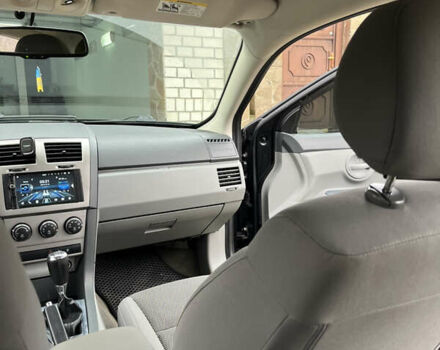 Чорний Додж Avenger, об'ємом двигуна 2 л та пробігом 155 тис. км за 6500 $, фото 30 на Automoto.ua