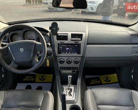 Черный Додж Авенджер, объемом двигателя 2.36 л и пробегом 266 тыс. км за 5300 $, фото 8 на Automoto.ua