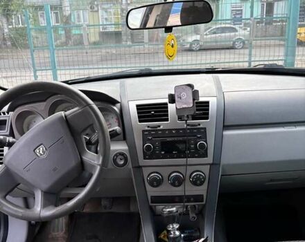 Чорний Додж Avenger, об'ємом двигуна 2 л та пробігом 361 тис. км за 2100 $, фото 8 на Automoto.ua