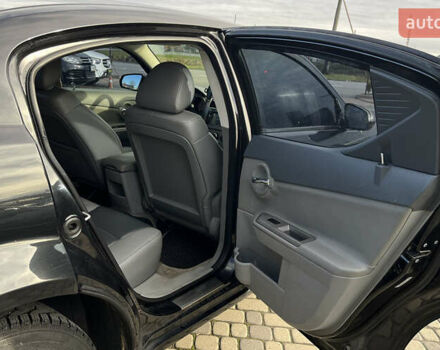 Черный Додж Авенджер, объемом двигателя 2.36 л и пробегом 266 тыс. км за 5300 $, фото 20 на Automoto.ua