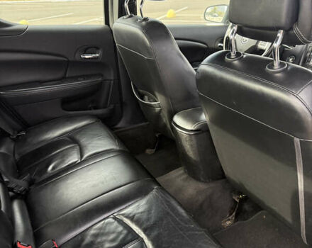 Черный Додж Авенджер, объемом двигателя 2.36 л и пробегом 265 тыс. км за 5000 $, фото 10 на Automoto.ua