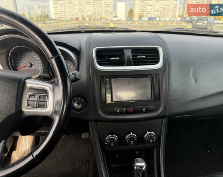 Черный Додж Авенджер, объемом двигателя 2.36 л и пробегом 265 тыс. км за 5000 $, фото 7 на Automoto.ua