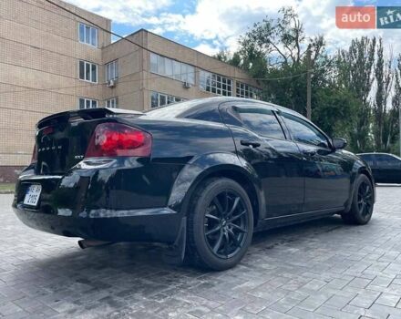 Черный Додж Авенджер, объемом двигателя 2.36 л и пробегом 200 тыс. км за 7700 $, фото 9 на Automoto.ua