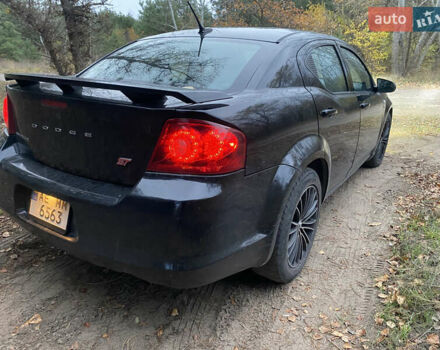 Черный Додж Авенджер, объемом двигателя 2.4 л и пробегом 134 тыс. км за 15000 $, фото 26 на Automoto.ua