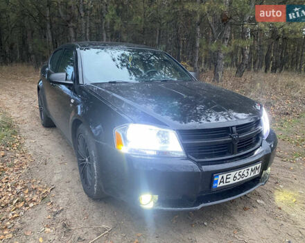 Черный Додж Авенджер, объемом двигателя 2.4 л и пробегом 134 тыс. км за 15000 $, фото 27 на Automoto.ua
