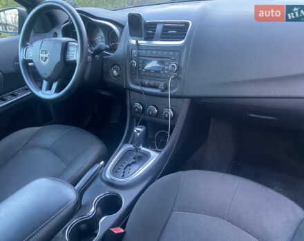 Черный Додж Авенджер, объемом двигателя 2.4 л и пробегом 134 тыс. км за 15000 $, фото 14 на Automoto.ua