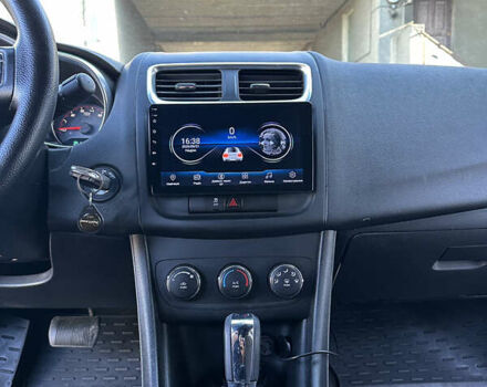 Додж Avenger 2013 у Житомирі на Automoto.ua Чорний Додж Avenger, об'ємом двигуна 2.4 л та пробігом 254 тис. км за 6300 $, фото 16 на Automoto.ua