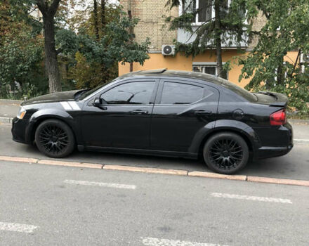 Чорний Додж Avenger, об'ємом двигуна 3.61 л та пробігом 170 тис. км за 9000 $, фото 2 на Automoto.ua