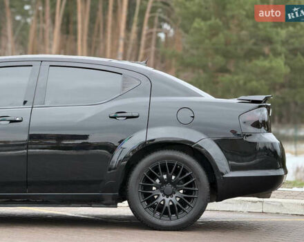 Черный Додж Авенджер, объемом двигателя 3.61 л и пробегом 180 тыс. км за 9300 $, фото 11 на Automoto.ua