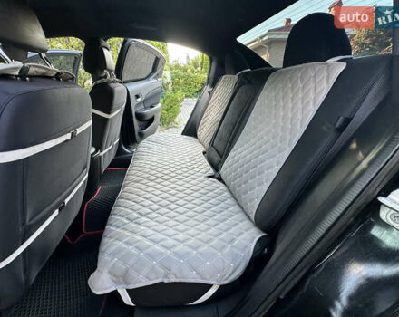 Черный Додж Авенджер, объемом двигателя 2.36 л и пробегом 177 тыс. км за 7200 $, фото 23 на Automoto.ua