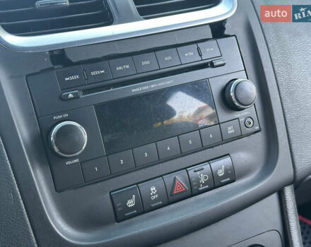 Черный Додж Авенджер, объемом двигателя 2.36 л и пробегом 177 тыс. км за 7200 $, фото 31 на Automoto.ua