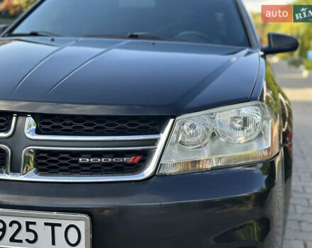 Черный Додж Авенджер, объемом двигателя 2.36 л и пробегом 177 тыс. км за 7200 $, фото 17 на Automoto.ua