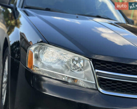 Черный Додж Авенджер, объемом двигателя 2.36 л и пробегом 177 тыс. км за 7200 $, фото 19 на Automoto.ua