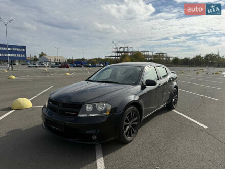 Черный Додж Авенджер, объемом двигателя 2.36 л и пробегом 265 тыс. км за 5000 $, фото 1 на Automoto.ua