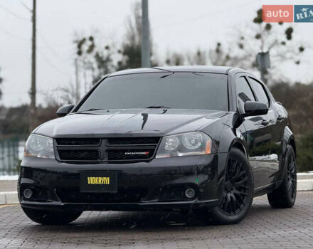 Черный Додж Авенджер, объемом двигателя 3.61 л и пробегом 180 тыс. км за 9300 $, фото 1 на Automoto.ua