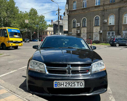 Чорний Додж Avenger, об'ємом двигуна 2.36 л та пробігом 240 тис. км за 8500 $, фото 1 на Automoto.ua