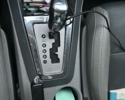 Красный Додж Авенджер, объемом двигателя 2.4 л и пробегом 262 тыс. км за 6000 $, фото 2 на Automoto.ua