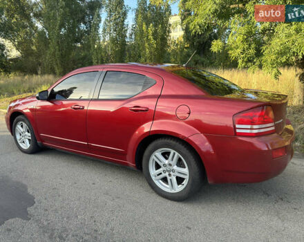 Красный Додж Авенджер, объемом двигателя 2.36 л и пробегом 196 тыс. км за 4900 $, фото 6 на Automoto.ua