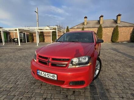 Красный Додж Авенджер, объемом двигателя 2.4 л и пробегом 170 тыс. км за 9300 $, фото 1 на Automoto.ua