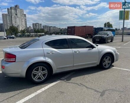 Серый Додж Авенджер, объемом двигателя 2.4 л и пробегом 246 тыс. км за 4700 $, фото 11 на Automoto.ua