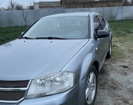 Серый Додж Авенджер, объемом двигателя 2.4 л и пробегом 265 тыс. км за 3800 $, фото 5 на Automoto.ua