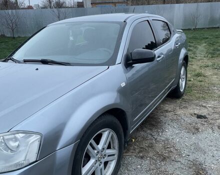 Серый Додж Авенджер, объемом двигателя 2.4 л и пробегом 265 тыс. км за 3800 $, фото 1 на Automoto.ua