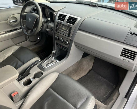 Сірий Додж Avenger, об'ємом двигуна 2.4 л та пробігом 208 тис. км за 4890 $, фото 6 на Automoto.ua