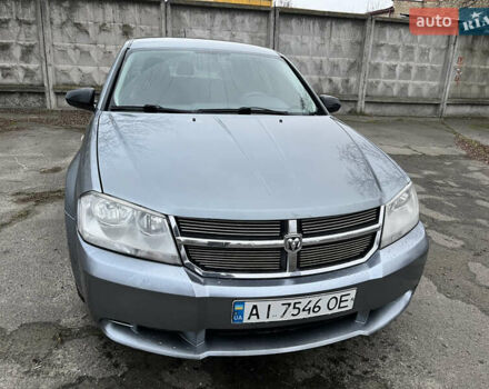 Серый Додж Авенджер, объемом двигателя 2.36 л и пробегом 265 тыс. км за 4500 $, фото 1 на Automoto.ua